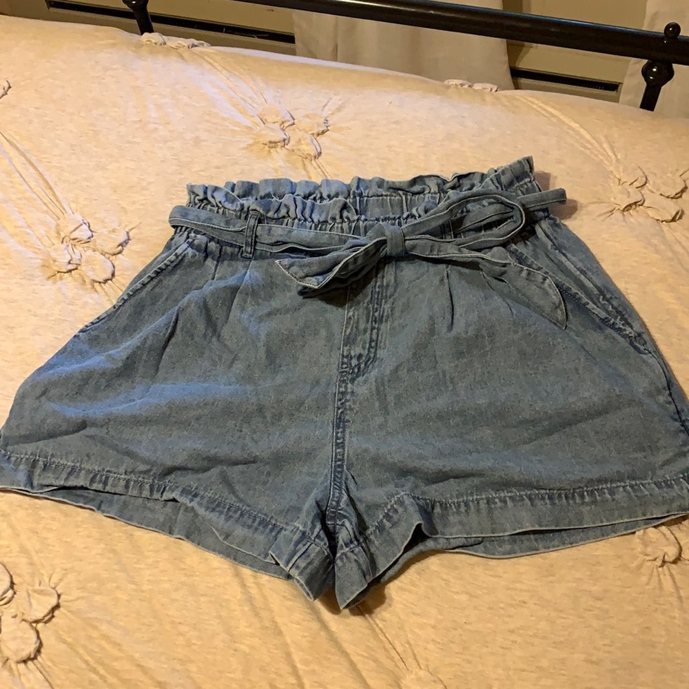 Paper bag short